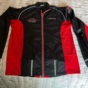 2016 rock and roll marathon windbreaker